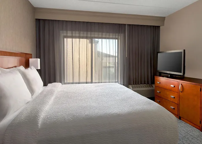Courtyard By Marriott Tarrytown Westchester County