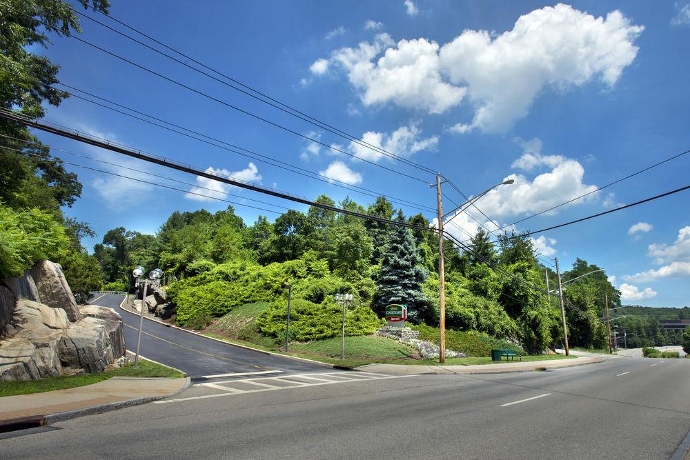 Hotel Courtyard By Marriott Westchester County 3*