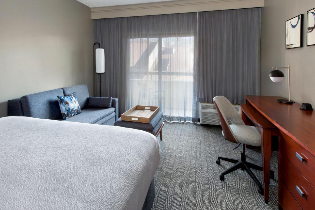 Courtyard By Marriott Westchester County Hotel Tarrytown