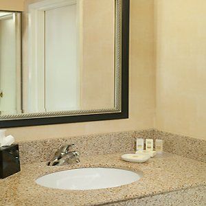 Courtyard By Marriott Westchester County Hotel